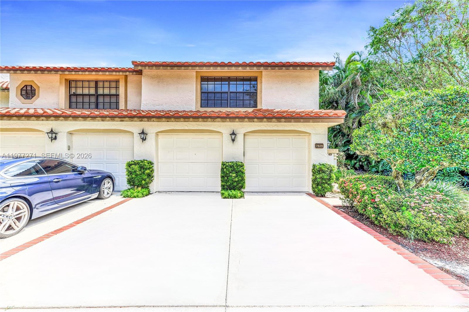 7829 La Mirada Dr, Boca Raton FL 33433