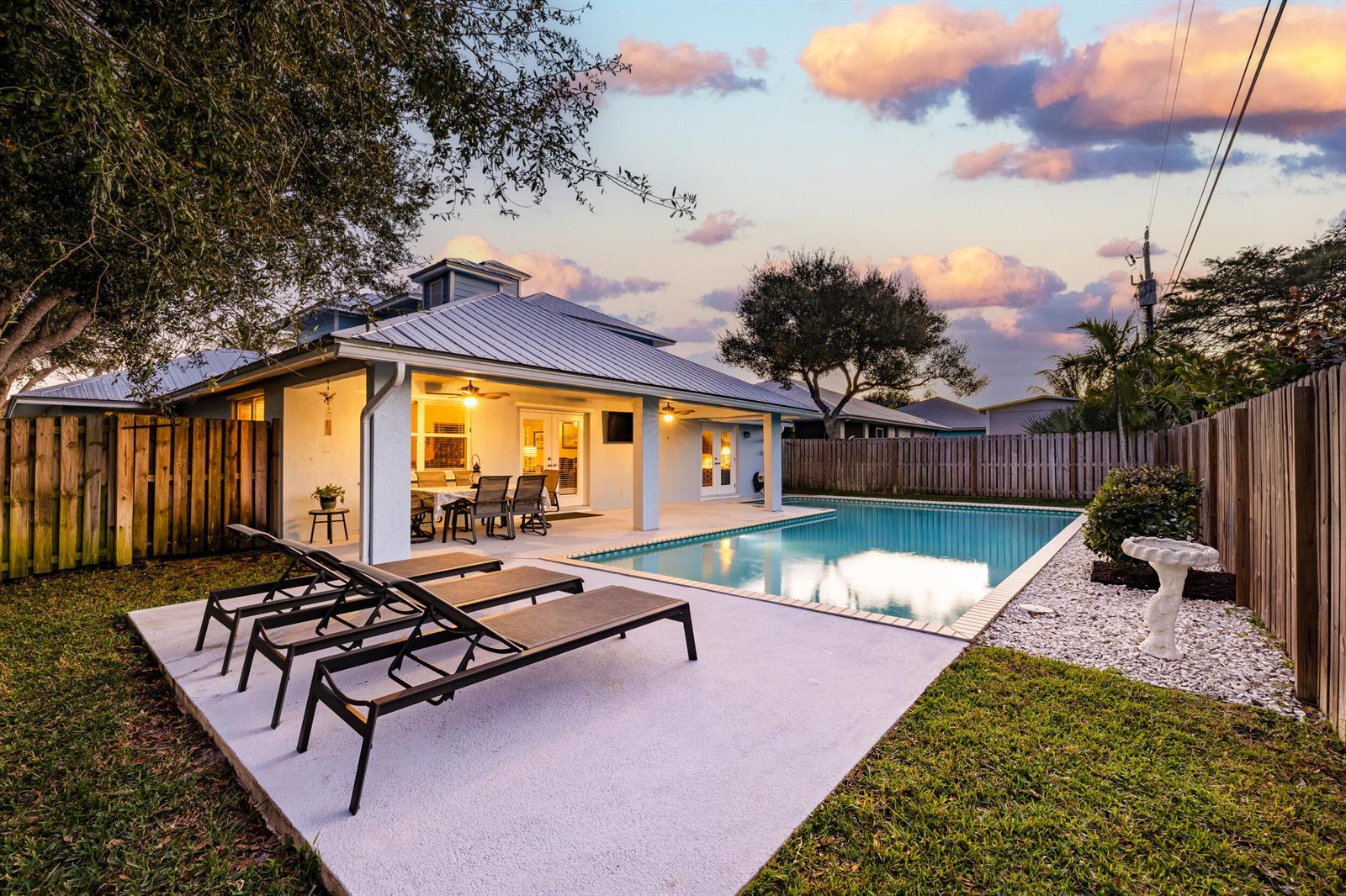 9325 SE Mercury Street, Hobe Sound FL 33455 photo 4