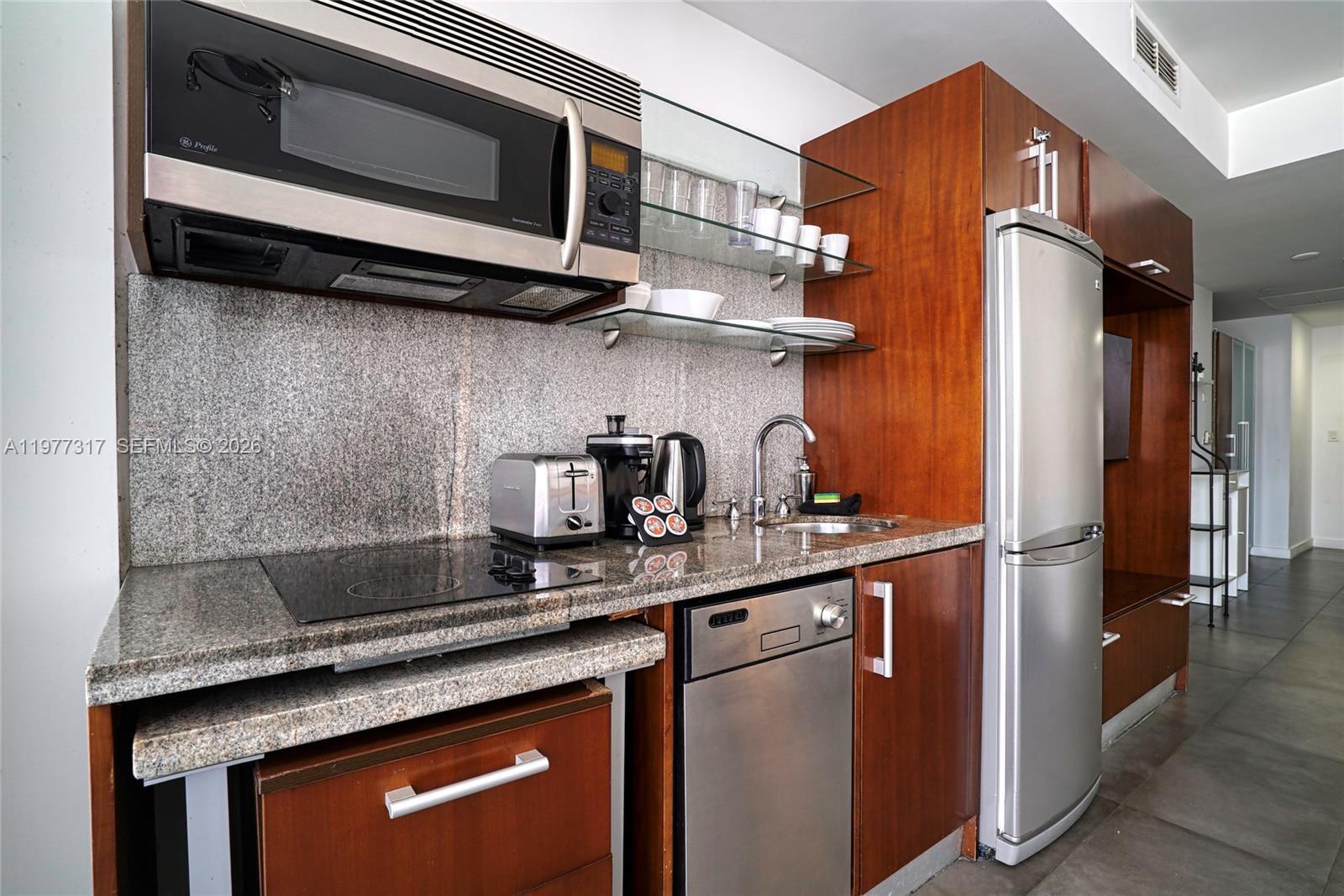 1052 Ocean Dr # C407, Miami Beach FL 33139 photo 5