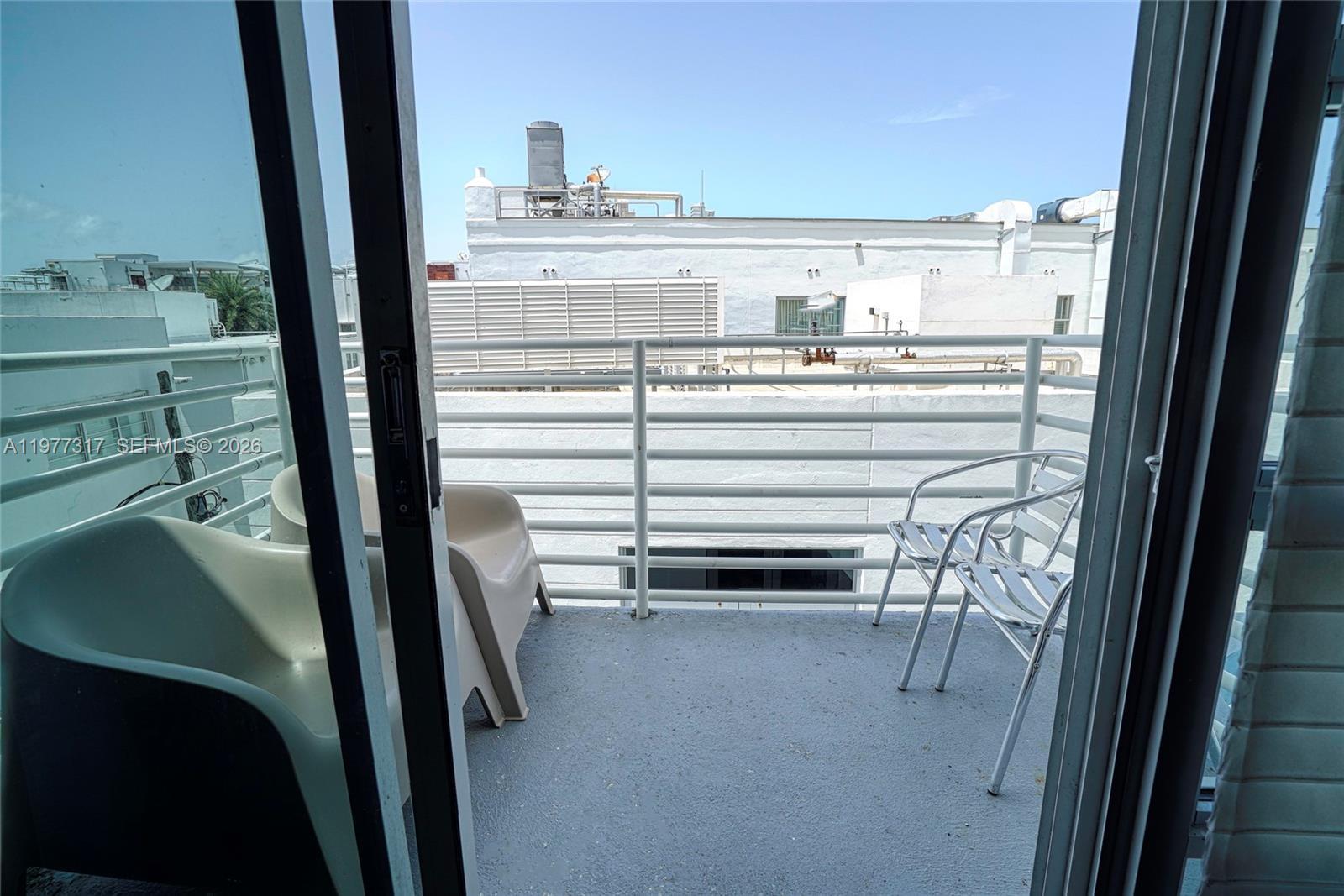 1052 Ocean Dr # C407, Miami Beach FL 33139 photo 4