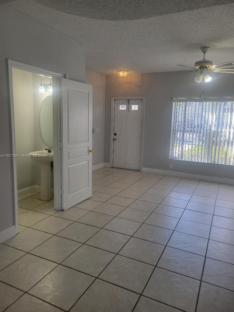 Weston, FL 33326 photo 2