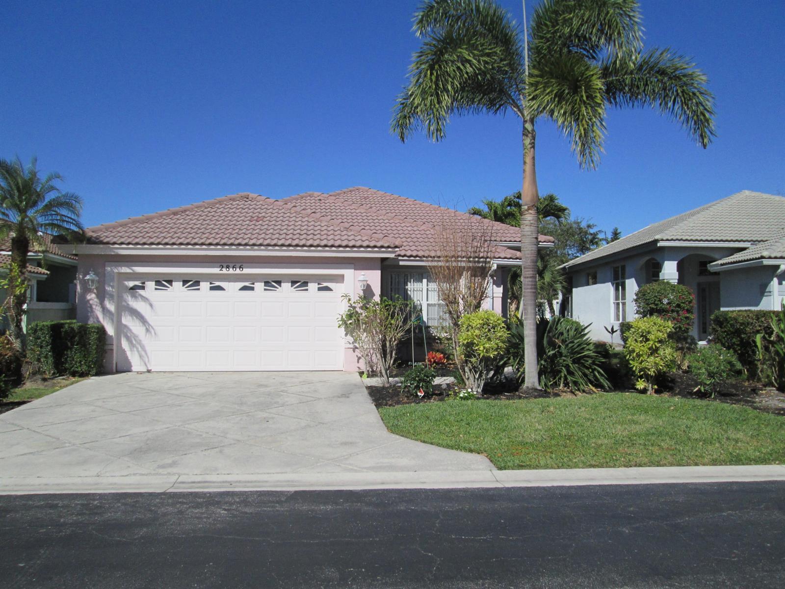 2866 Waters Edge Circle, FL 33413 photo 2