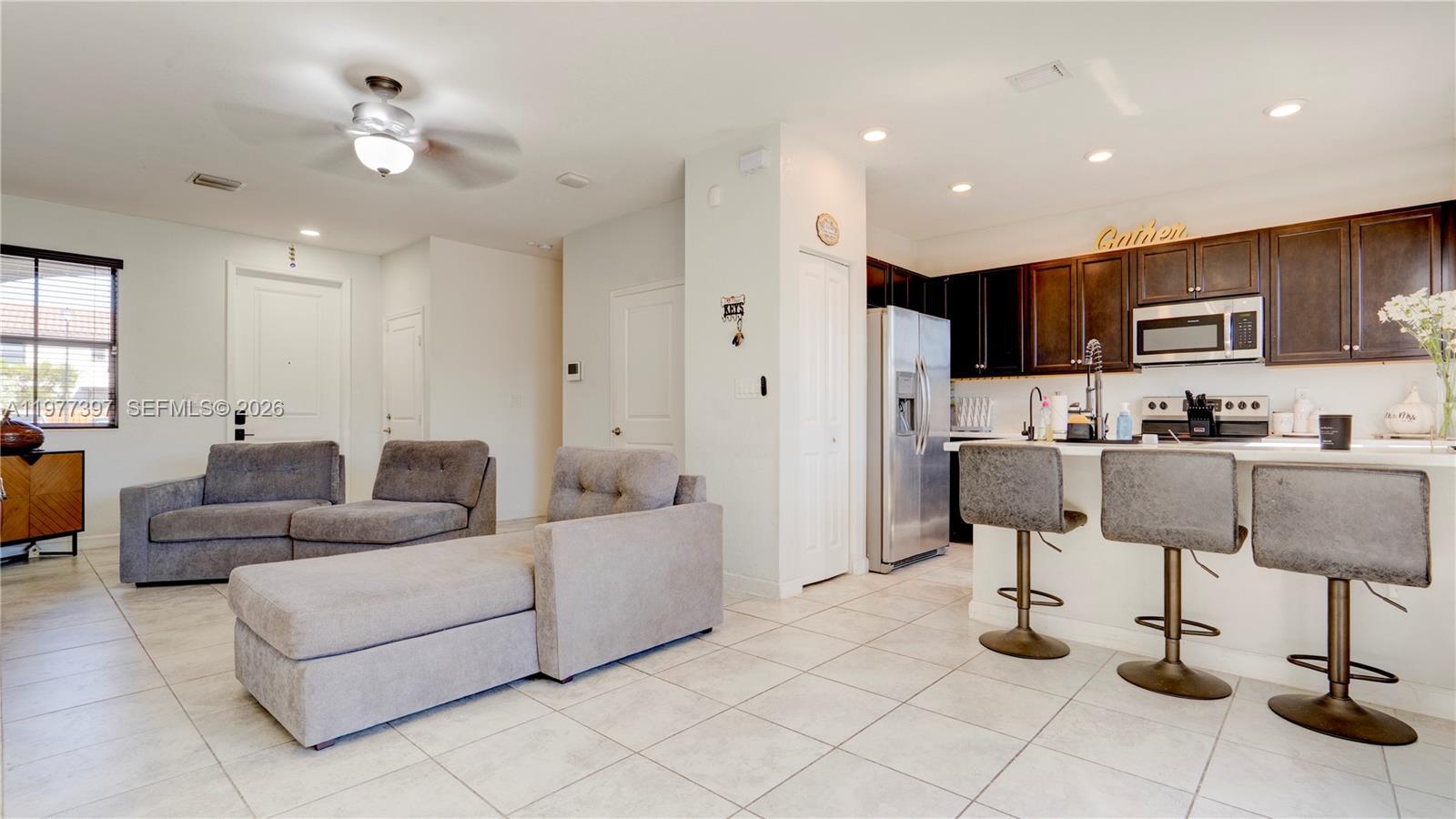 11238 SW 250th Ter, Homestead FL 33032 photo 2