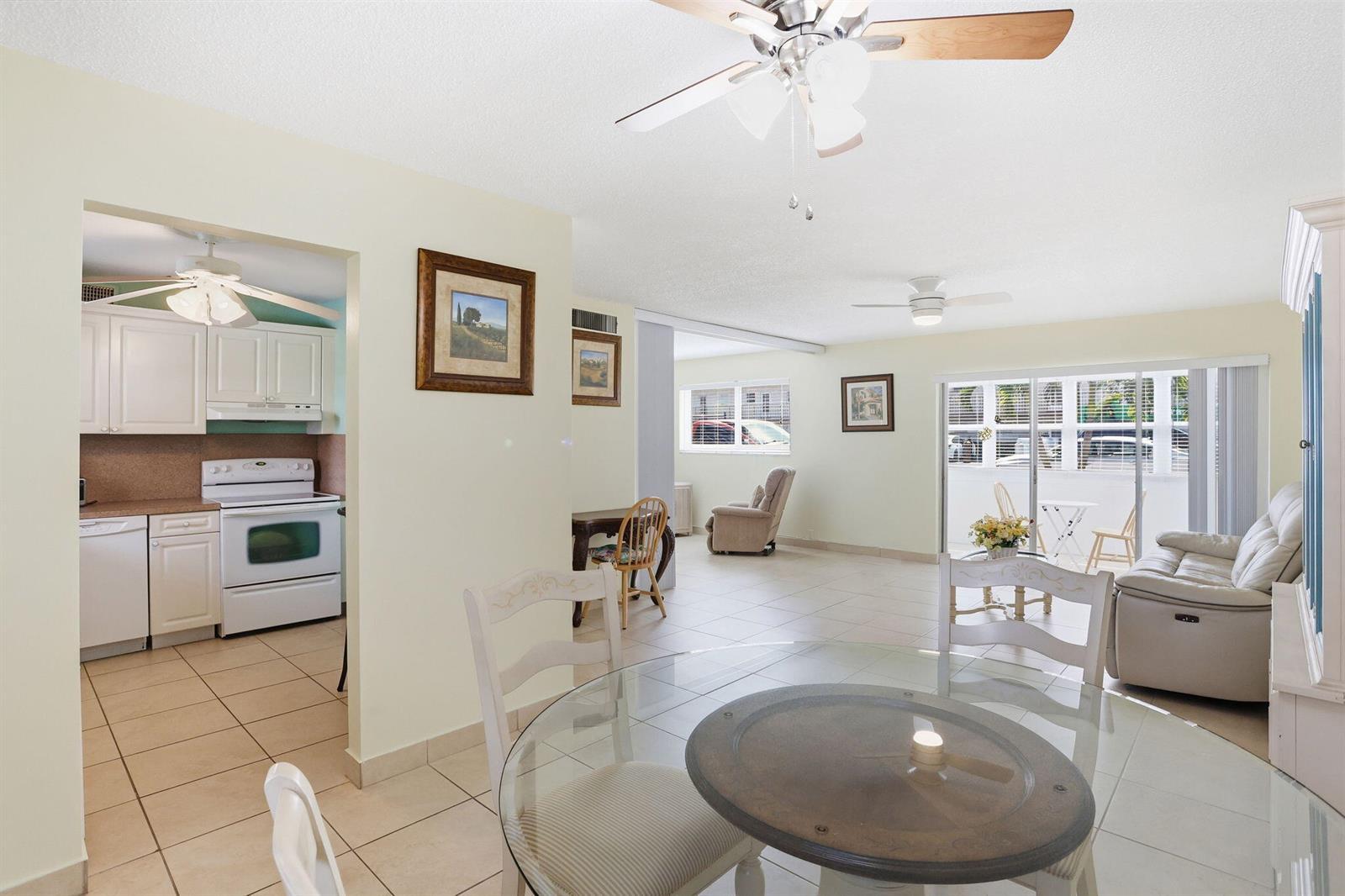 721 Lori Drive # 113, Palm Springs FL 33461 photo 3