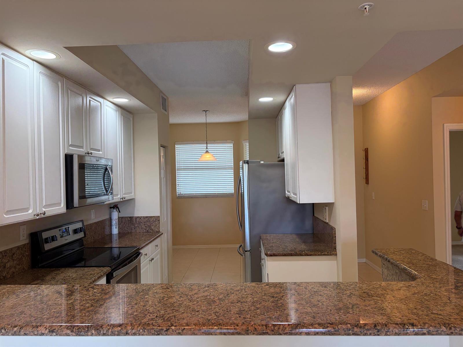 27 Royal Palm Way # 304, Boca Raton FL 33432 photo 2