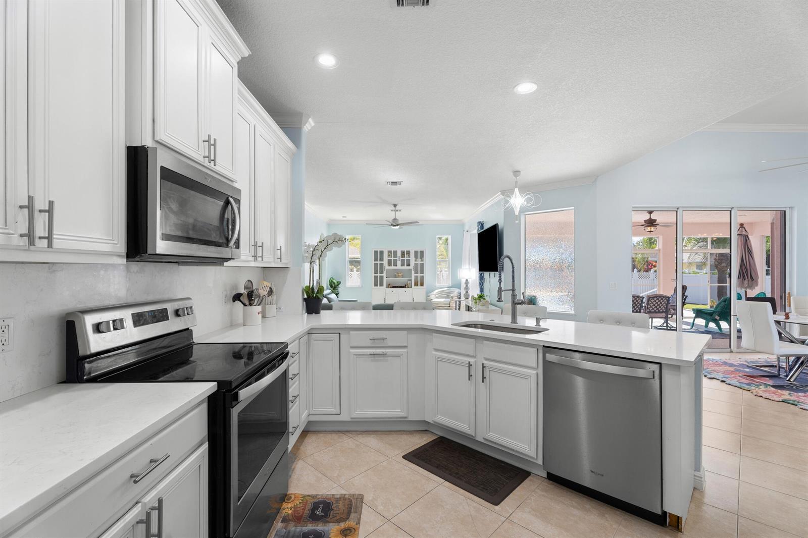 5806 NW Rose Petal Court, Port St. Lucie FL 34986 photo 5