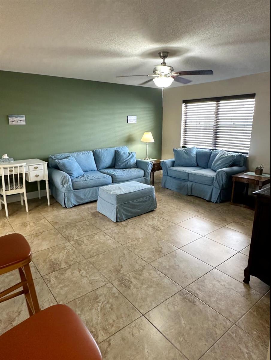 801 Hummingbird Way # 201, North Palm Beach FL 33408 photo 2