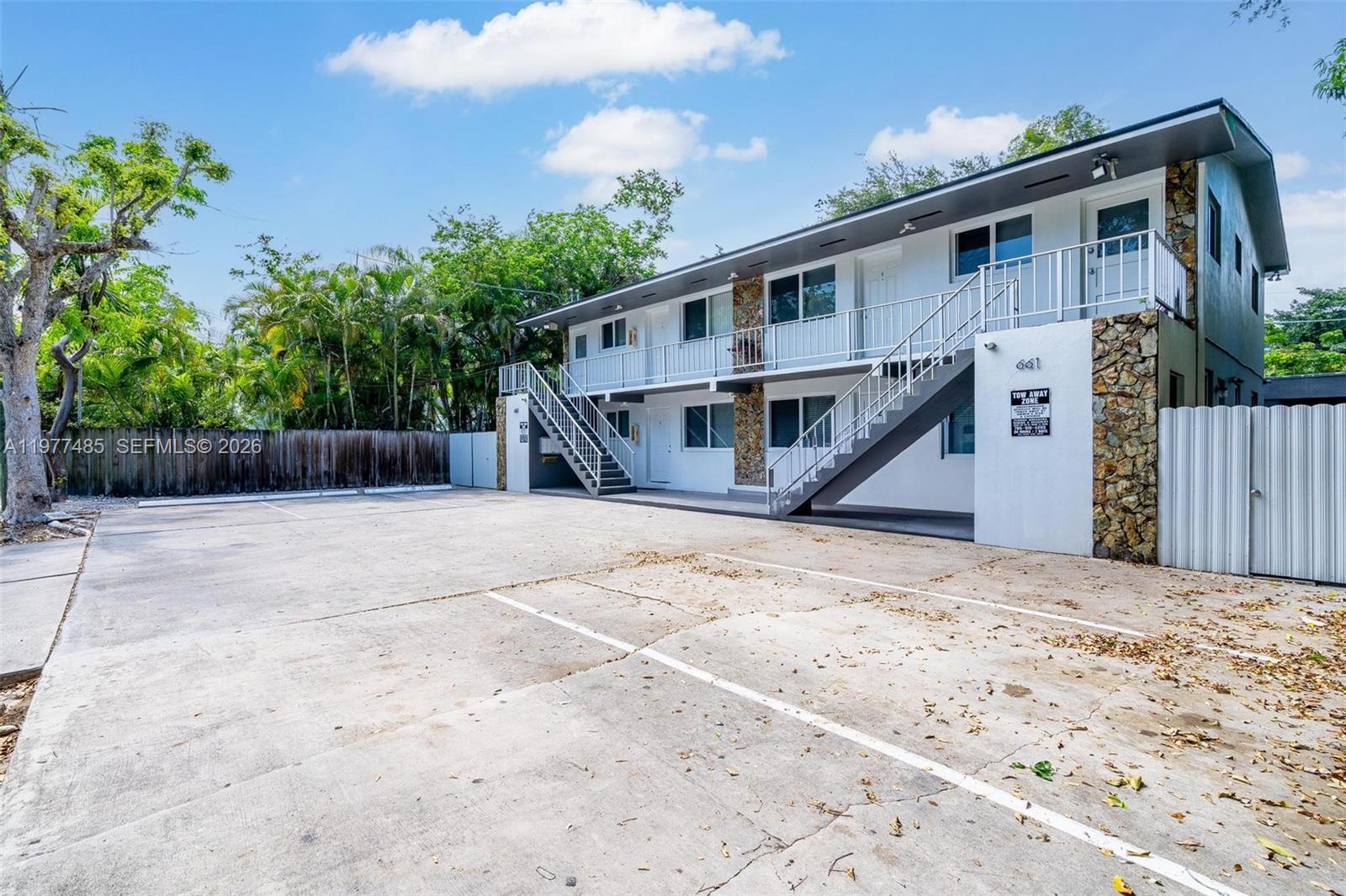 661 NE 61st St, Miami FL 33137 photo 3