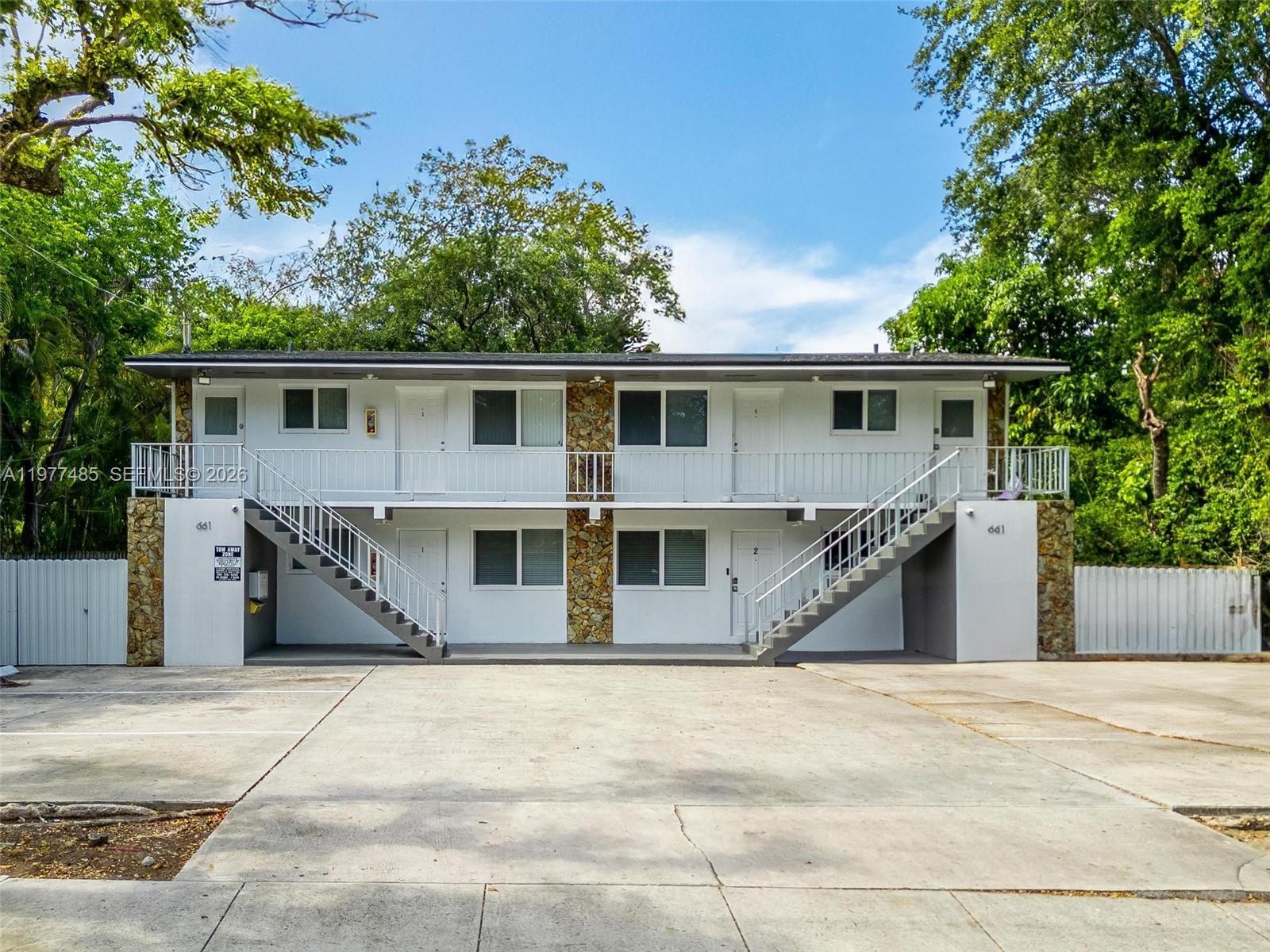 661 NE 61st St, Miami FL 33137