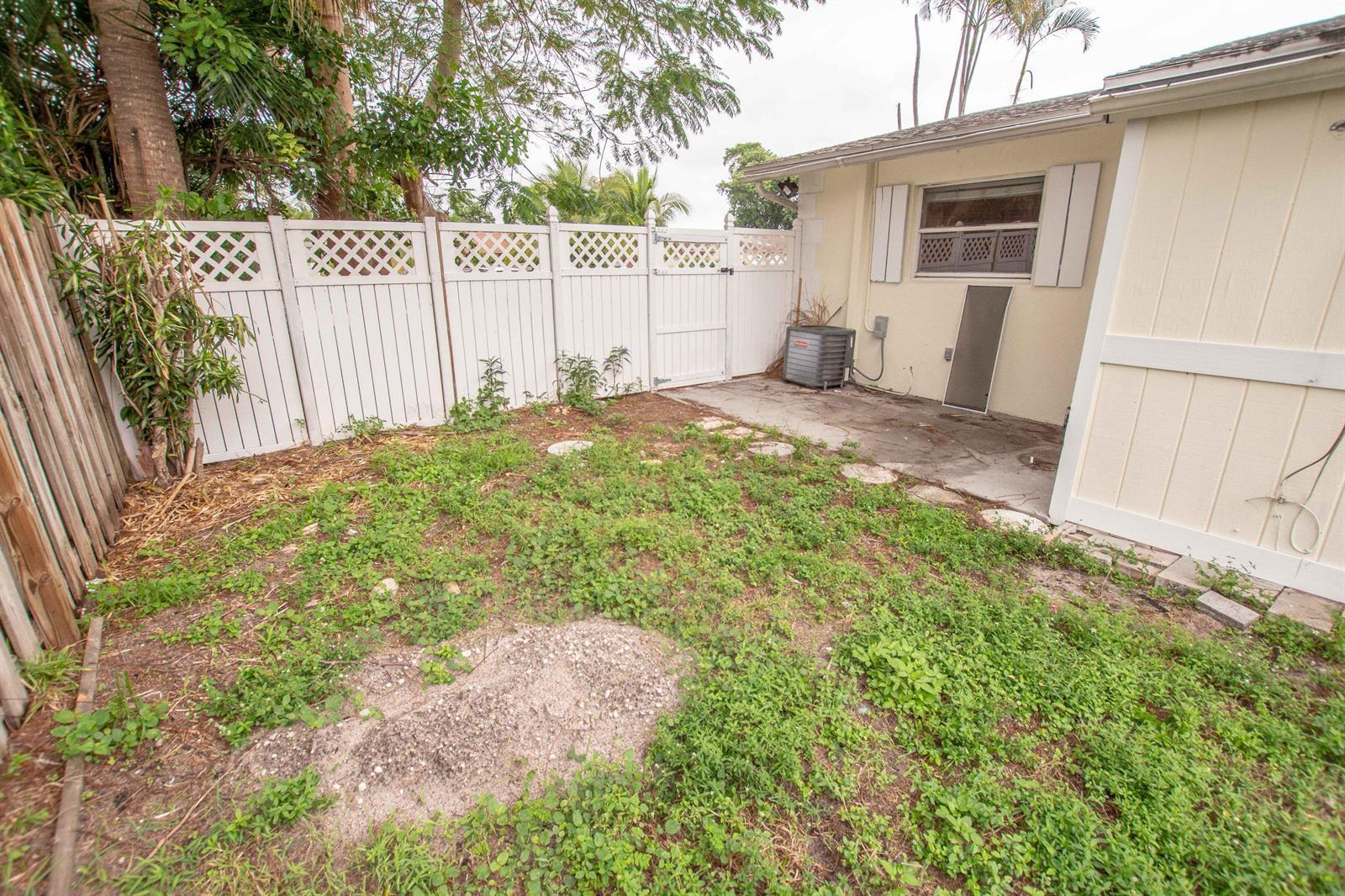 3962 Roan Court W, West Palm Beach FL 33403 photo 5