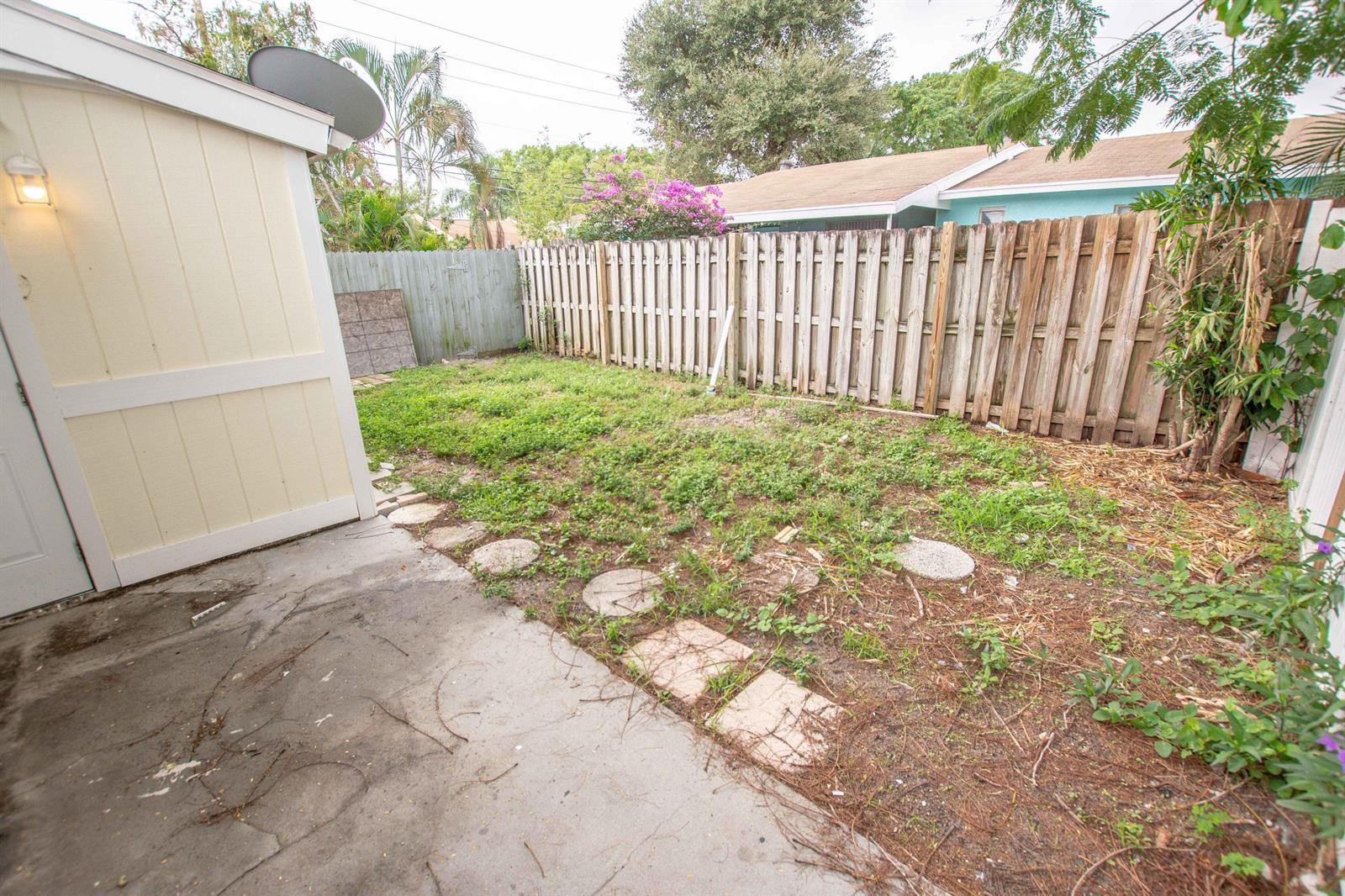 3962 Roan Court W, West Palm Beach FL 33403 photo 4
