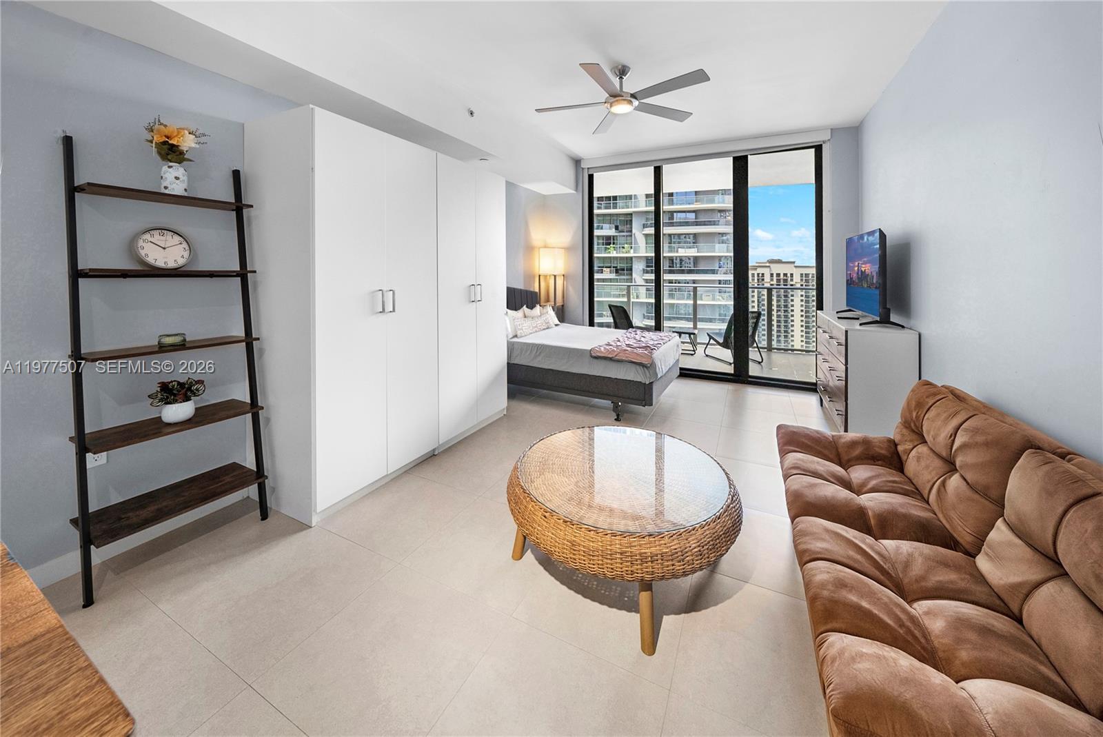 1010 Brickell Ave # 3610, Miami FL 33131 photo 4
