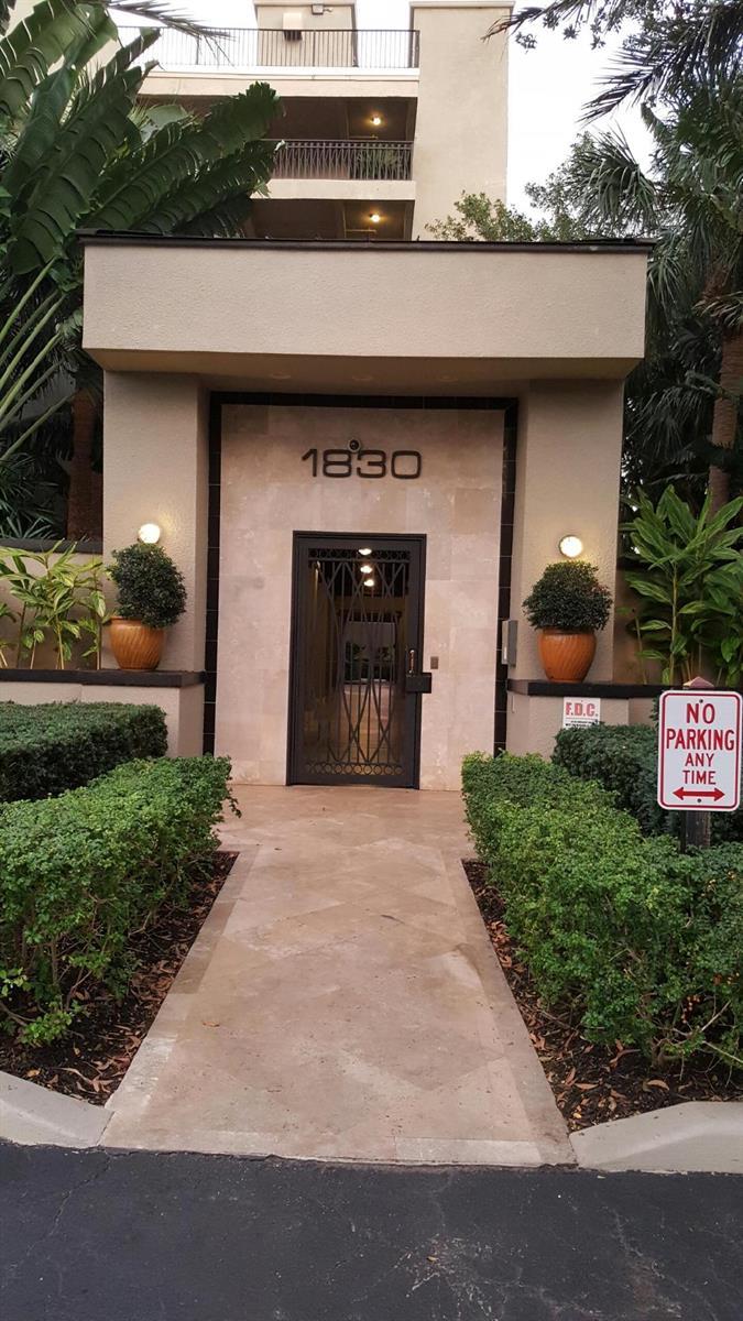 1830 Embassy Drive # 506, West Palm Beach FL 33401