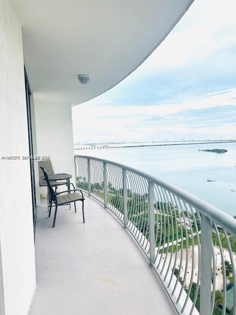 1750 N Bayshore Dr # 2302, Miami FL 33132 photo 3