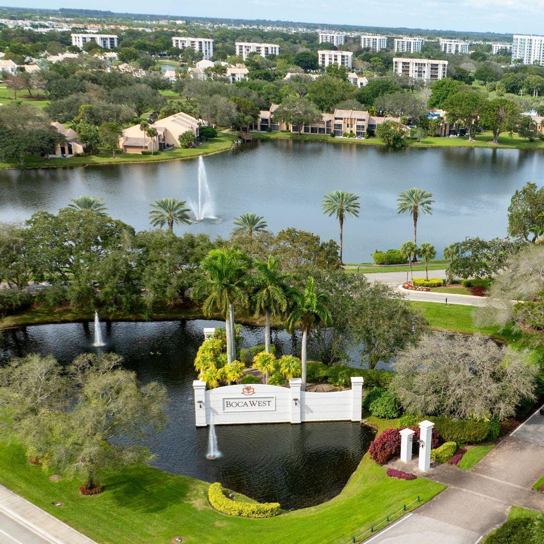 2205 Bridgewood Drive, Boca Raton FL 33434 photo 2