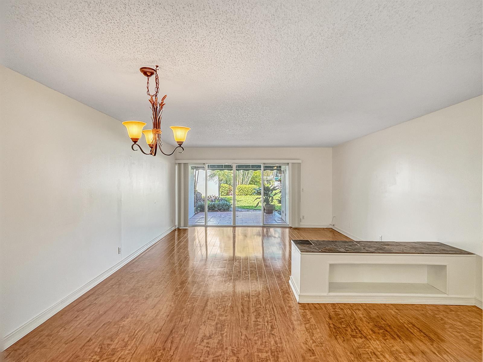 390 Golfview Road # G, North Palm Beach FL 33408
