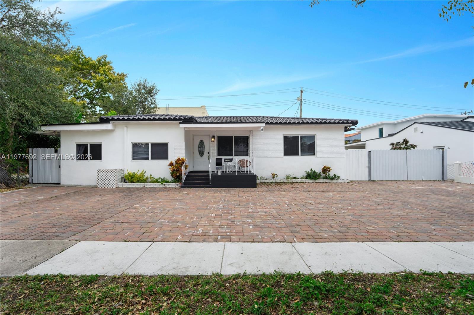 1761 SW 14 Street, Miami FL 33145 photo 4