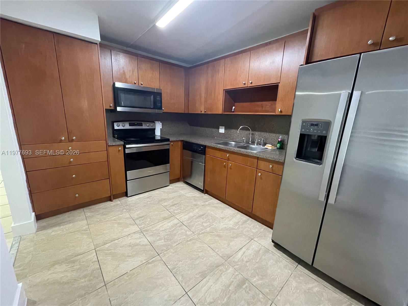 16481 Blatt Blvd # 102, Weston FL 33326 photo 3