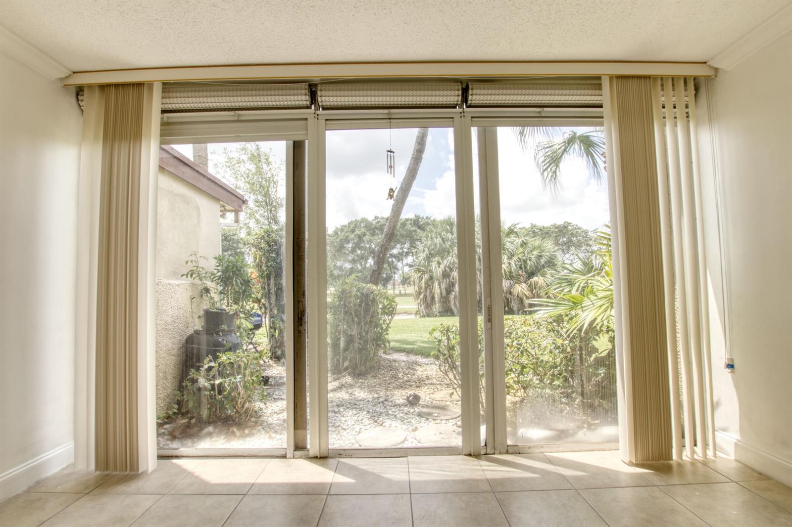 4489 Luxemburg Court # 101, Lake Worth FL 33467 photo 4