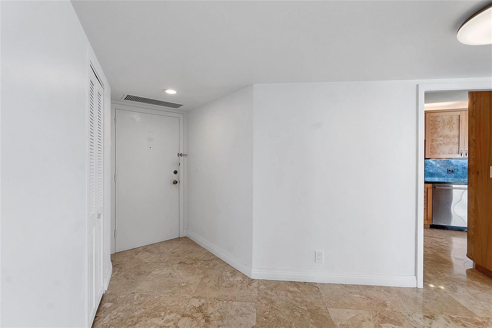 3000 Holiday Drive # 1801, Fort Lauderdale FL 33316 photo 3