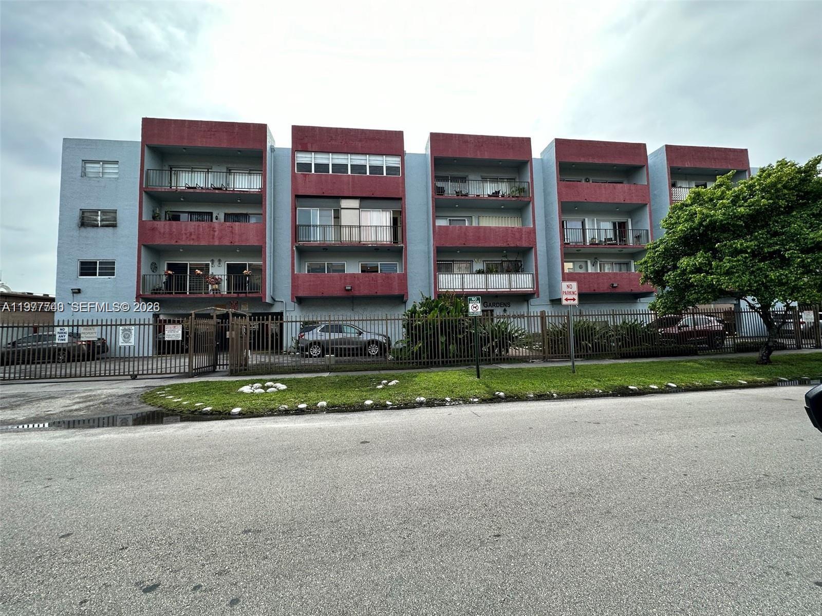 6070 W 19th Ave # 309, Hialeah FL 33012