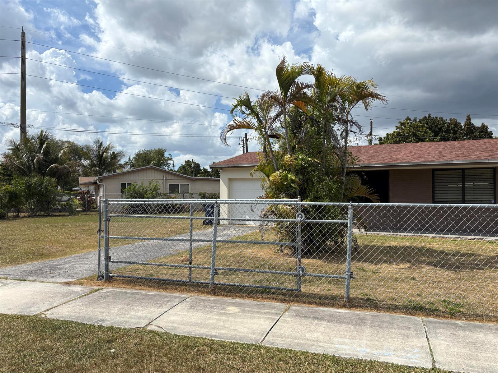 20320 SW 110th Court, Cutler Bay FL 33189 photo 3