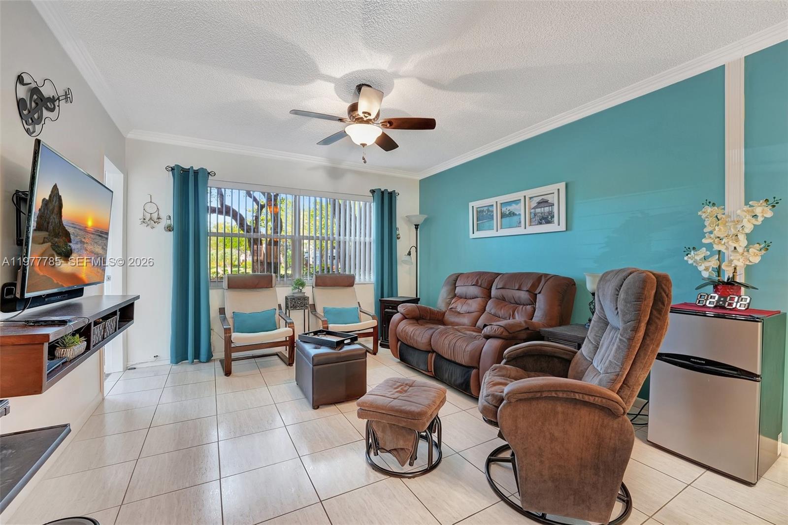 5003 NW 35th St # 408, Lauderdale Lakes FL 33319 photo 3