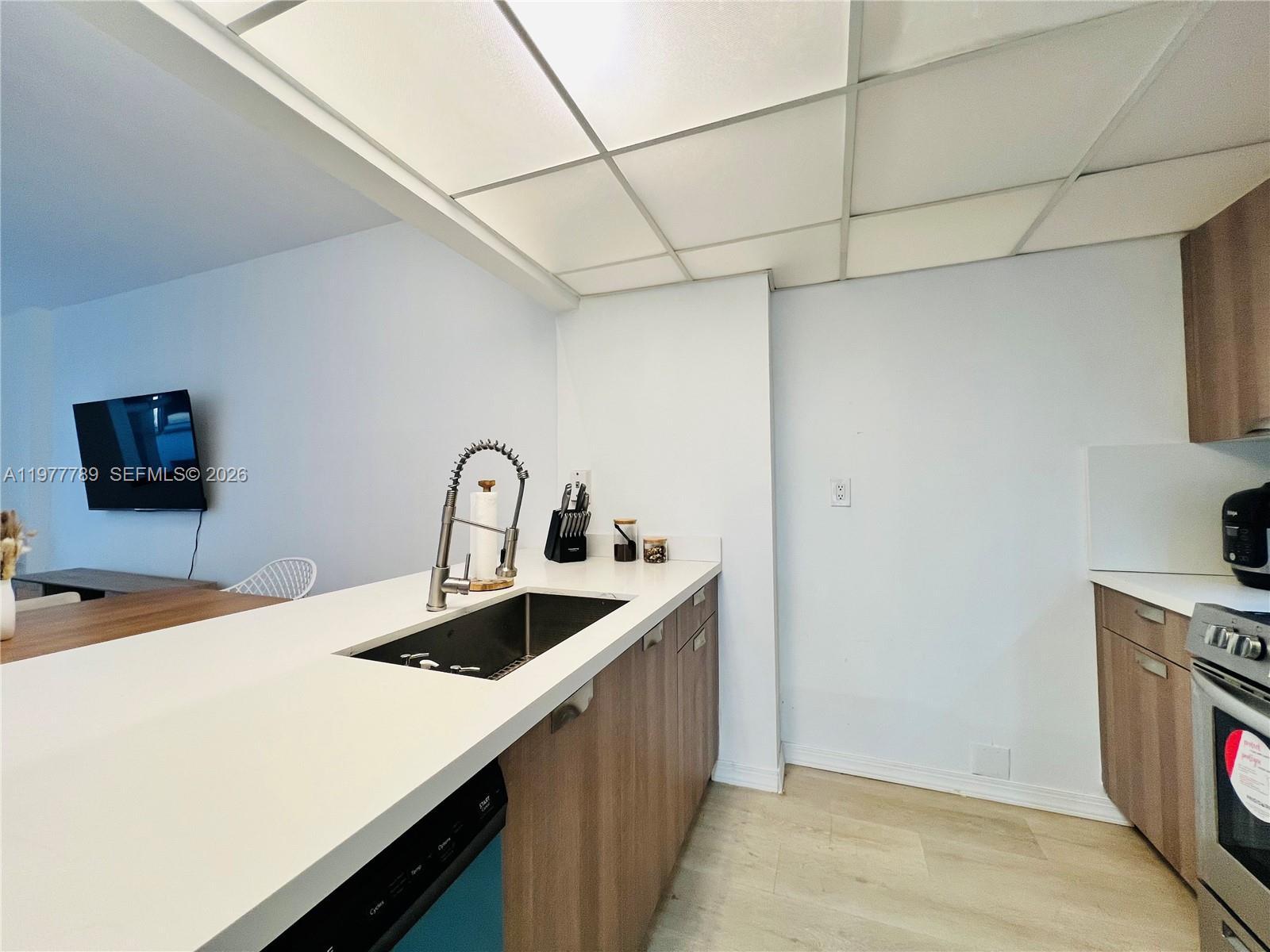 540 Brickell Key Dr # 202, Miami FL 33131 photo 2