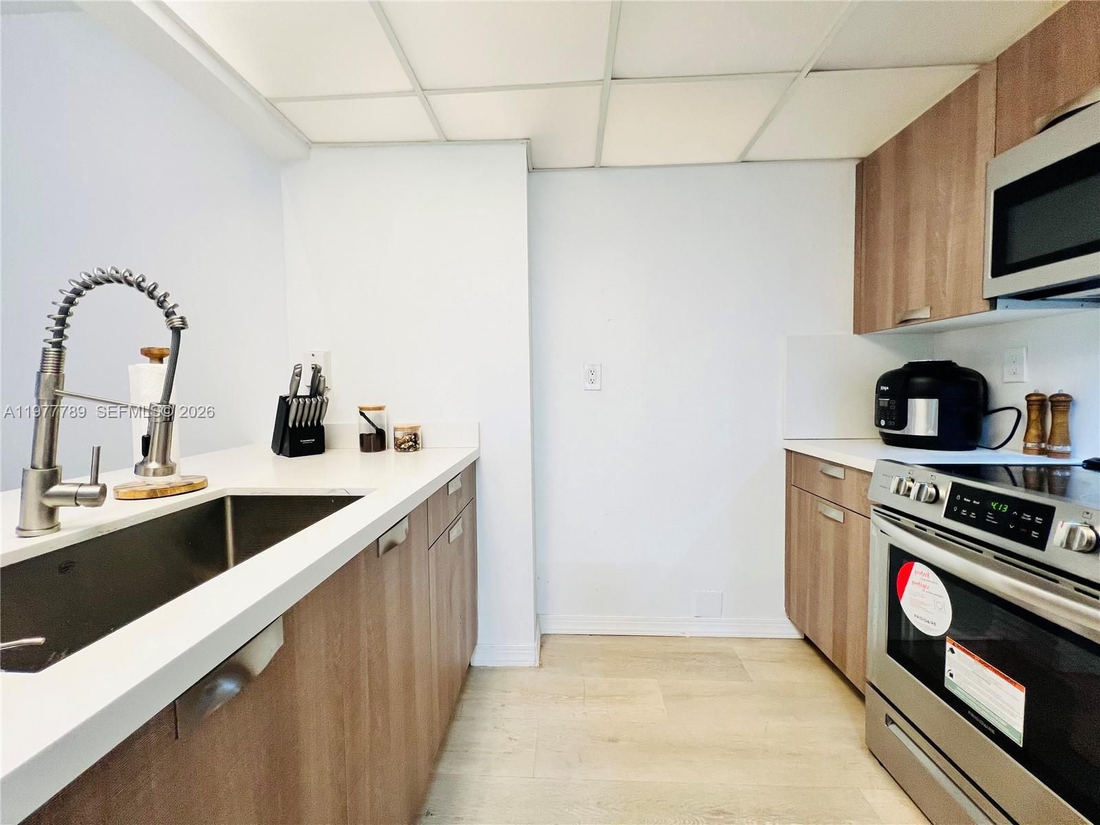 540 Brickell Key Dr # 202, Miami FL 33131 photo 3