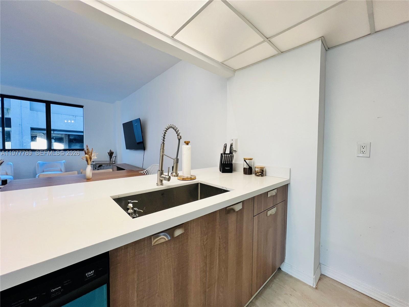 540 Brickell Key Dr # 202, Miami FL 33131 photo 4