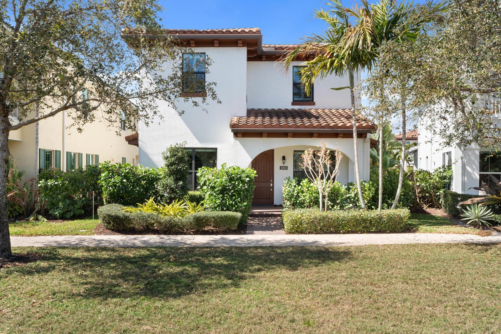 2093 Dickens Terrace, Palm Beach Gardens FL 33418 photo 3