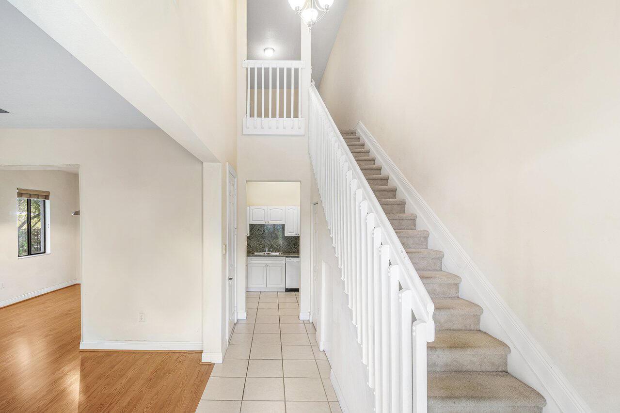 2501 Venetian Court, Boynton Beach FL 33426 photo 4