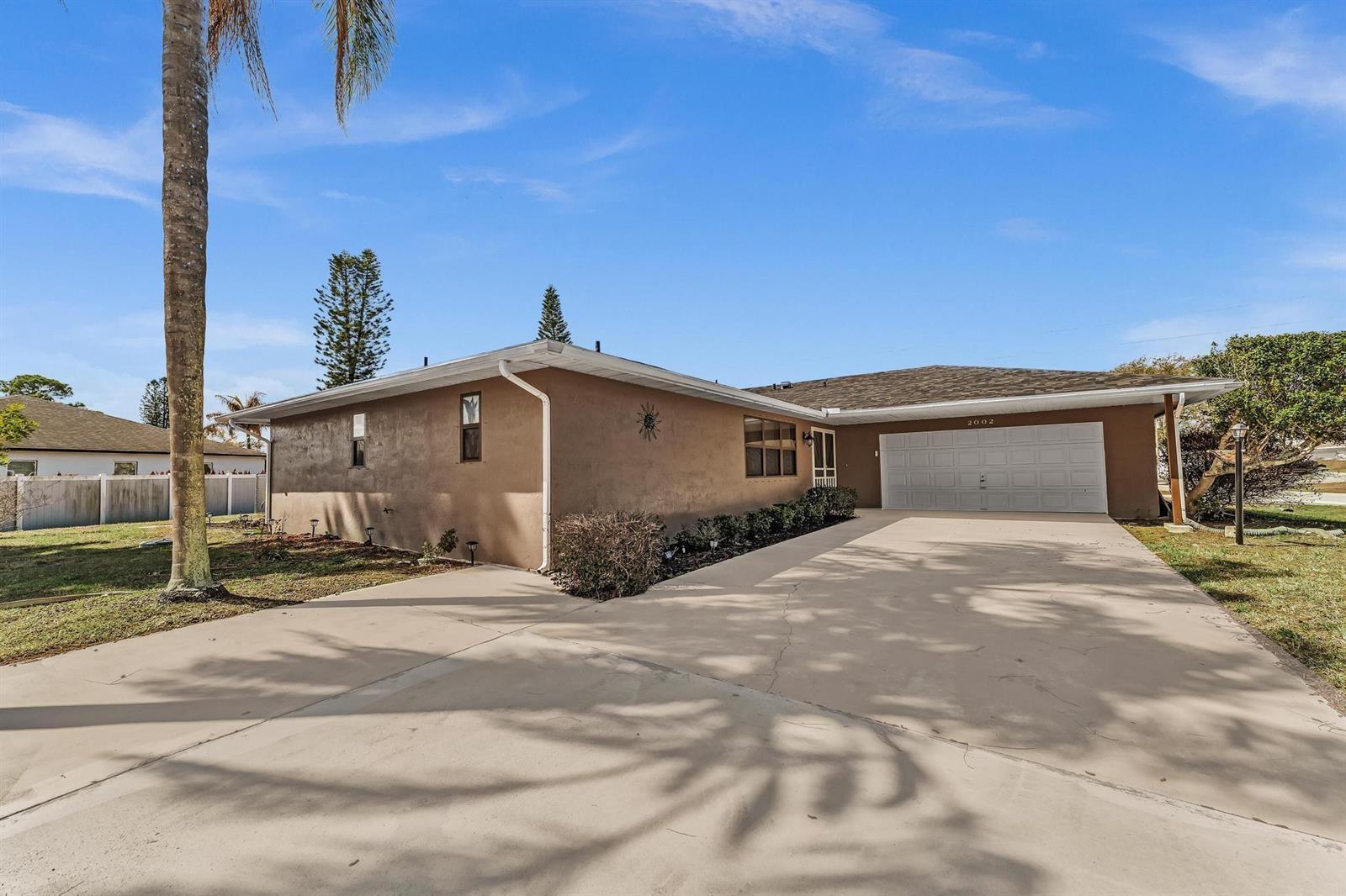 2002 SE Aneci Street, Port St. Lucie FL 34984