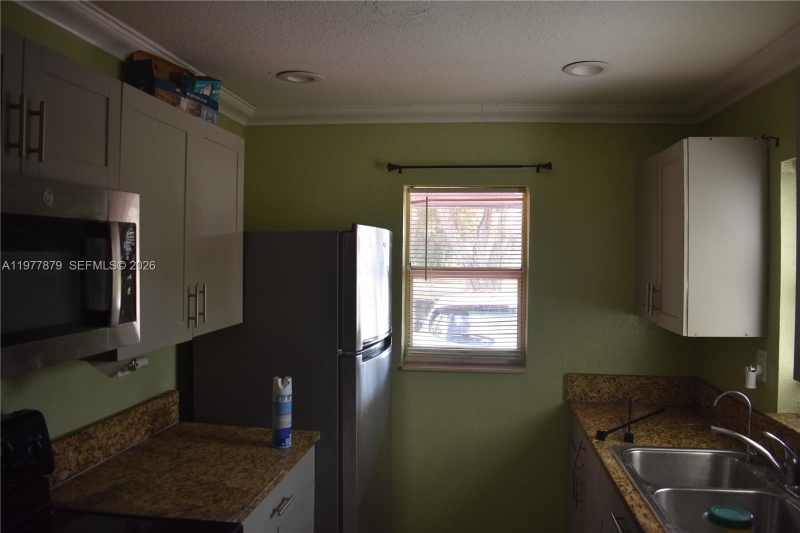 2121 NW 26th Ave, Fort Lauderdale FL 33311 photo 5