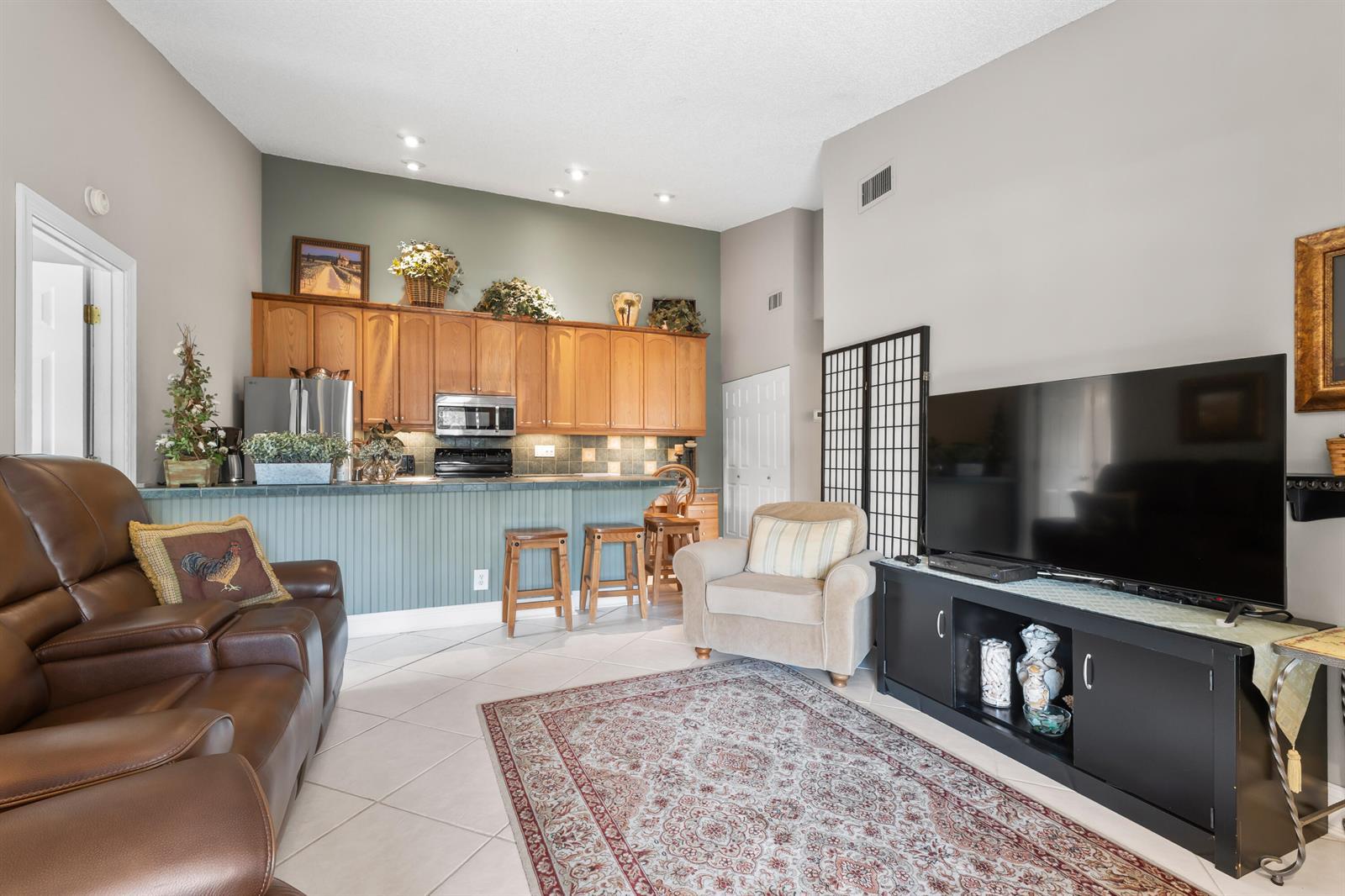 6426 Chasewood Drive, Jupiter FL 33458 photo 5