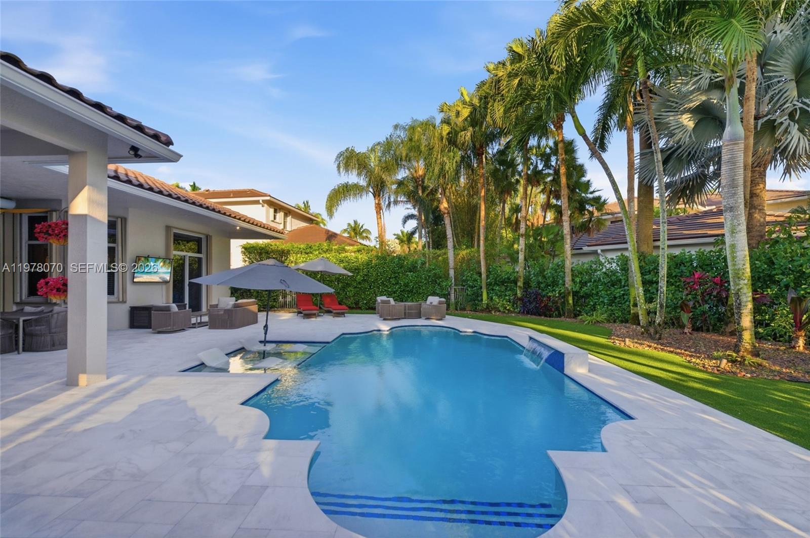 1397 Victoria Isle Dr, Weston FL 33327 photo 2