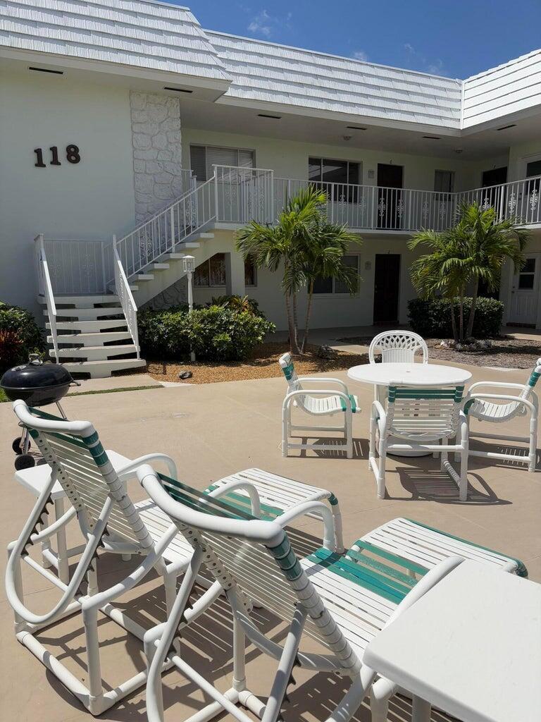 118 Yacht Club Drive # 1, North Palm Beach FL 33408 photo 2
