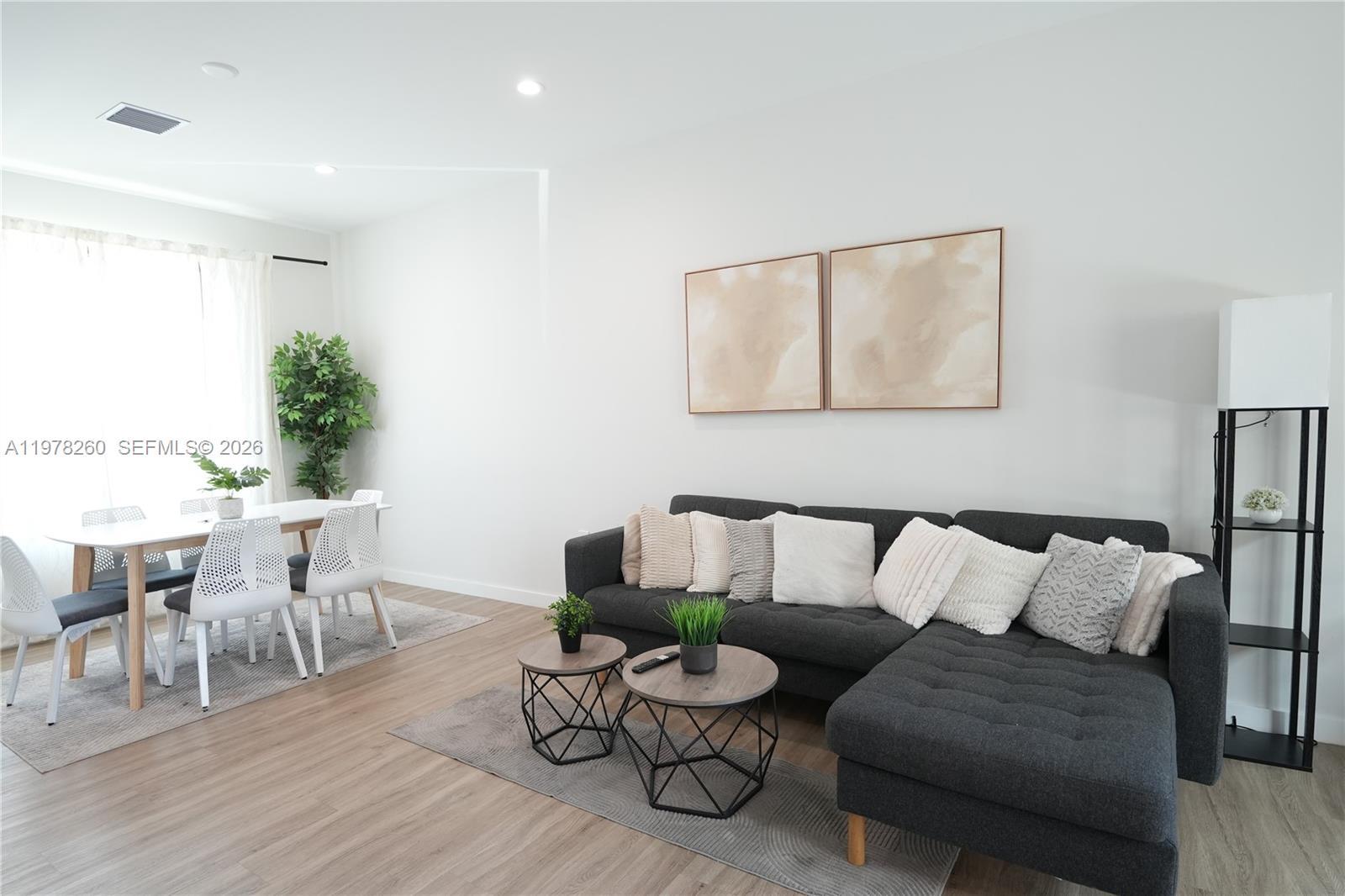 211 SE 4th St # 3, Hallandale Beach FL 33009 photo 5
