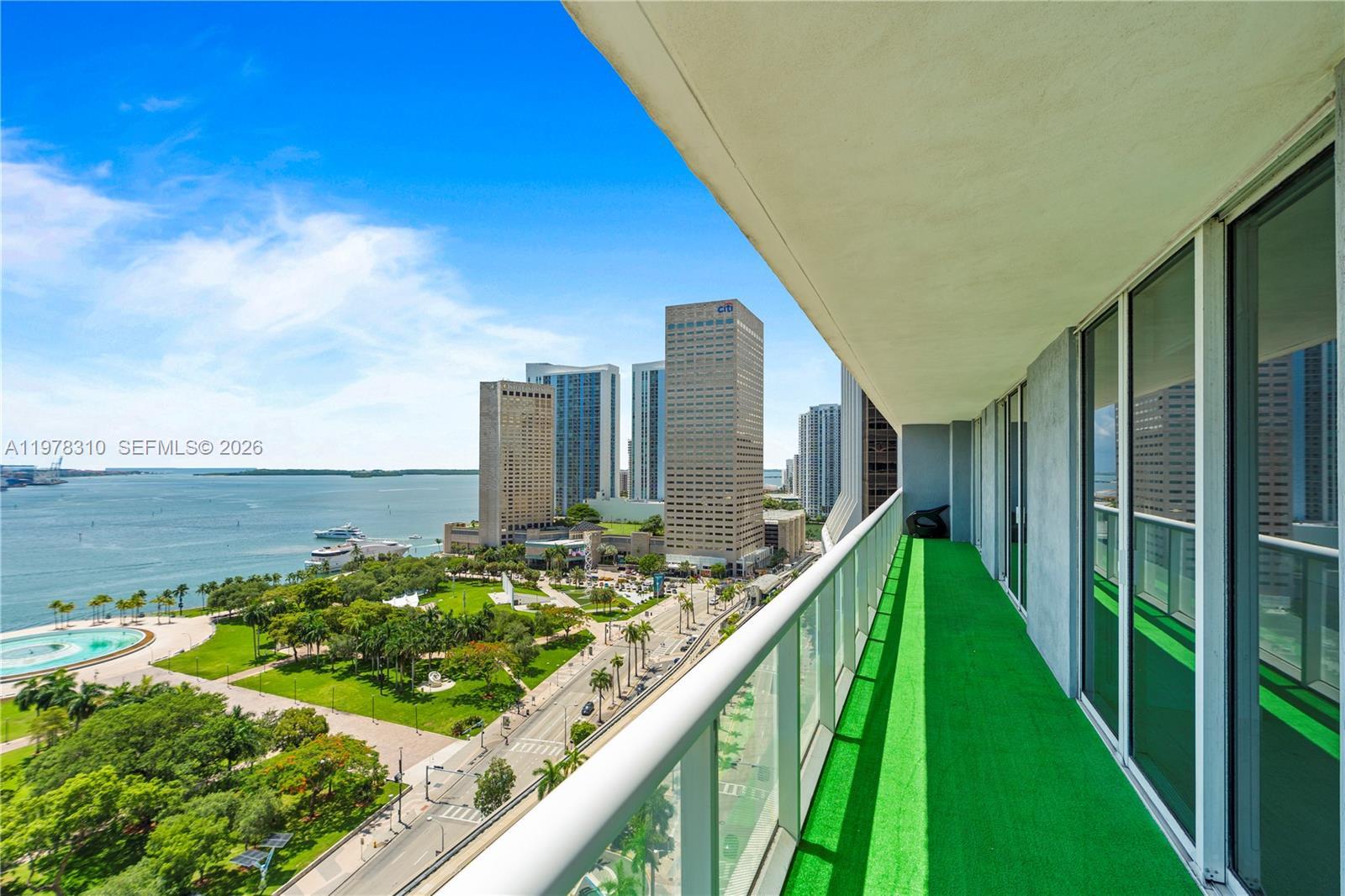 50 Biscayne Blvd # 1902, Miami FL 33132 photo 2