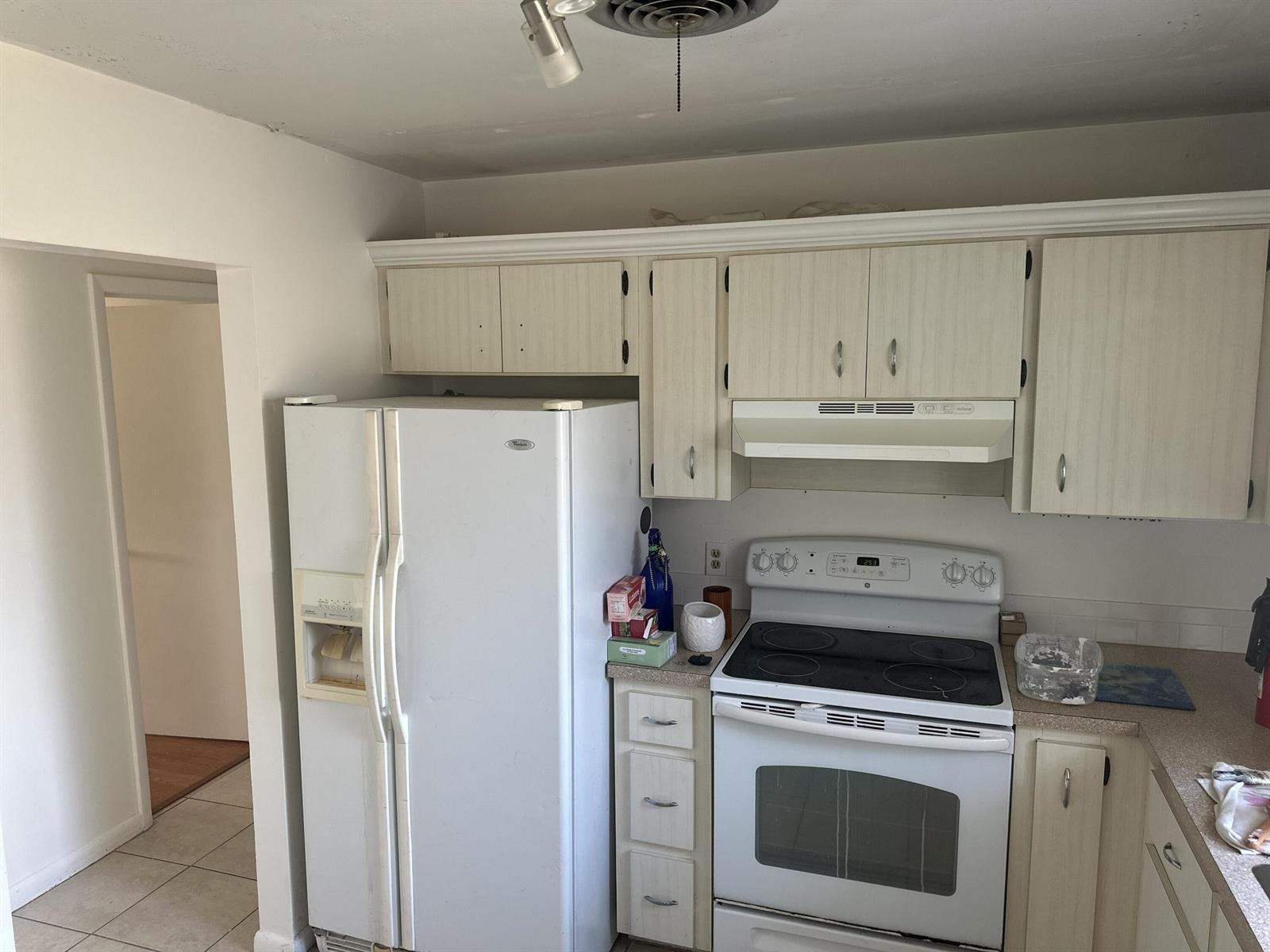 1701 NE 16th Drive, Jensen Beach FL 34957 photo 4