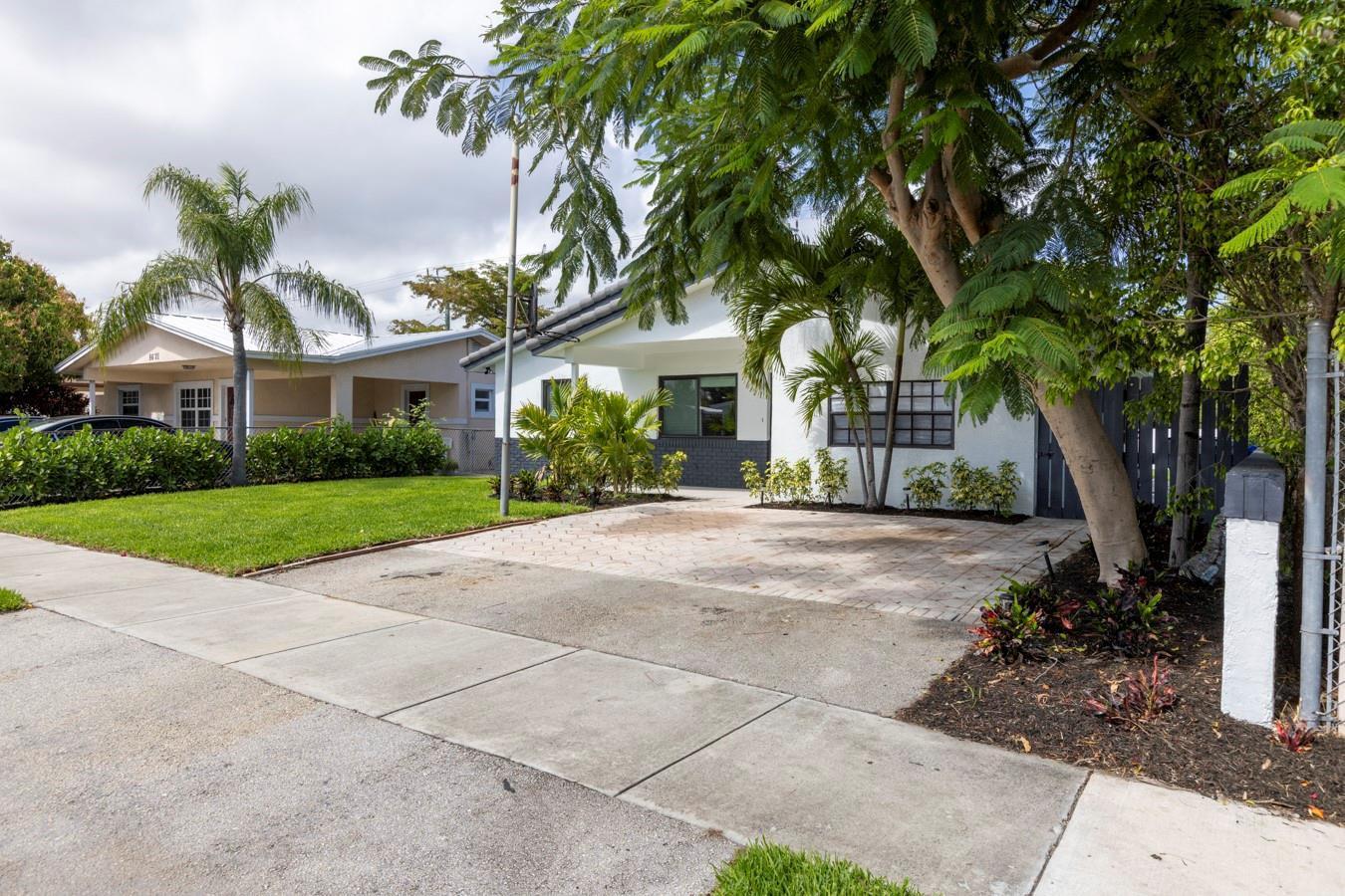 1681 NE 39th Street, Pompano Beach FL 33064 photo 3