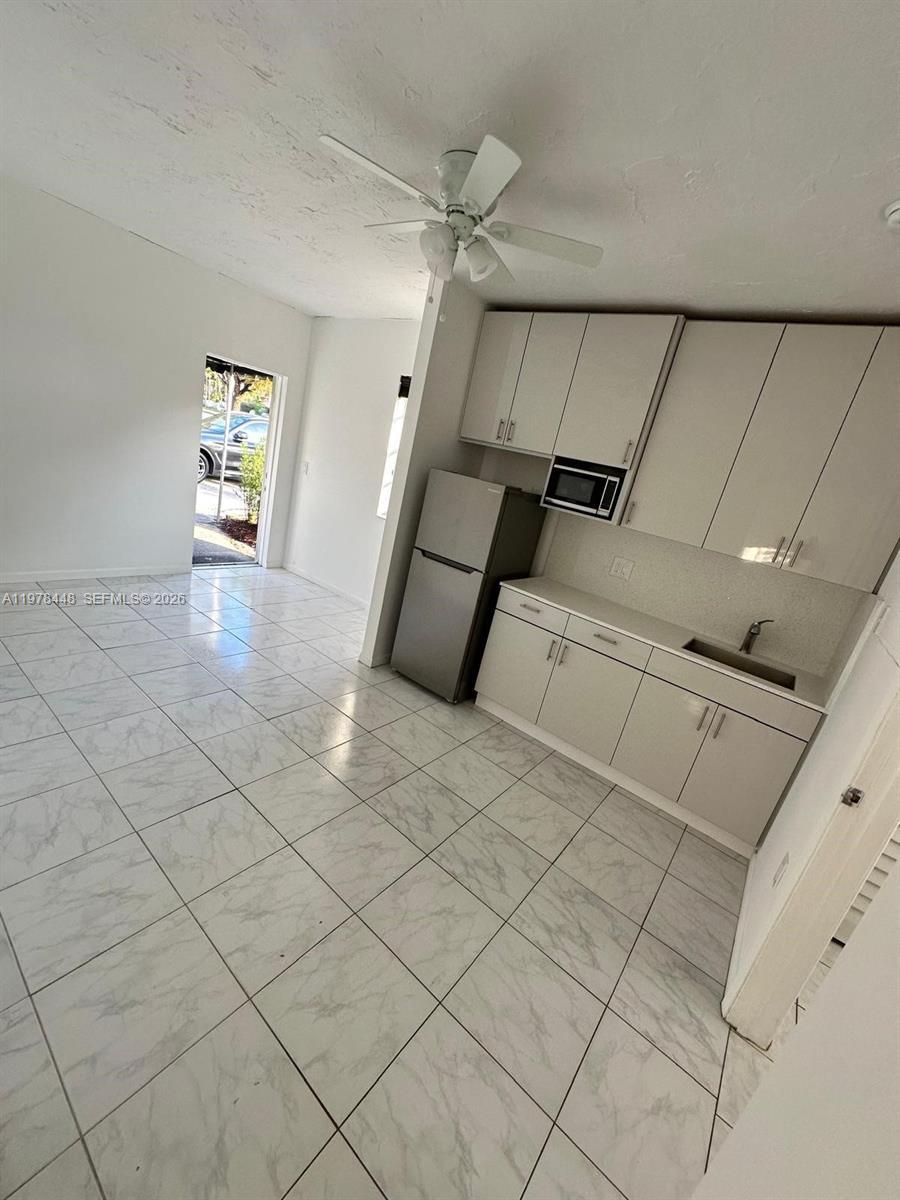 10241 SW 88th St # 1, Miami FL 33176 photo 3