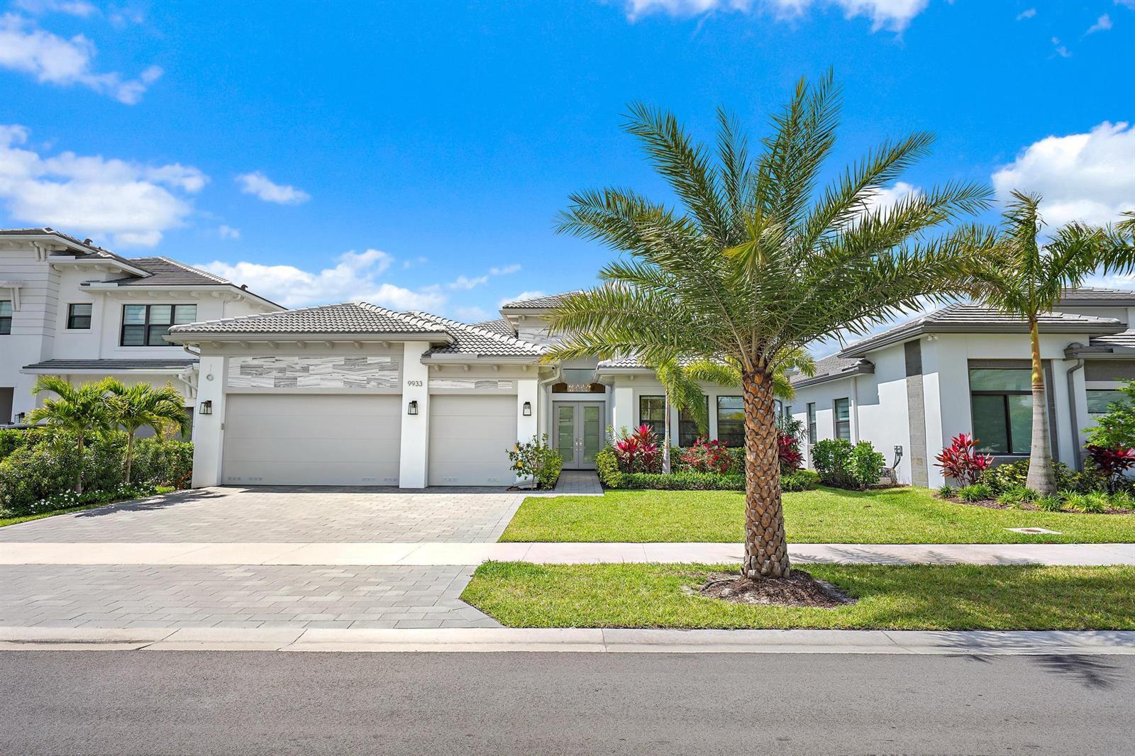 9933 Migration Point, Palm Beach Gardens FL 33412 photo 2