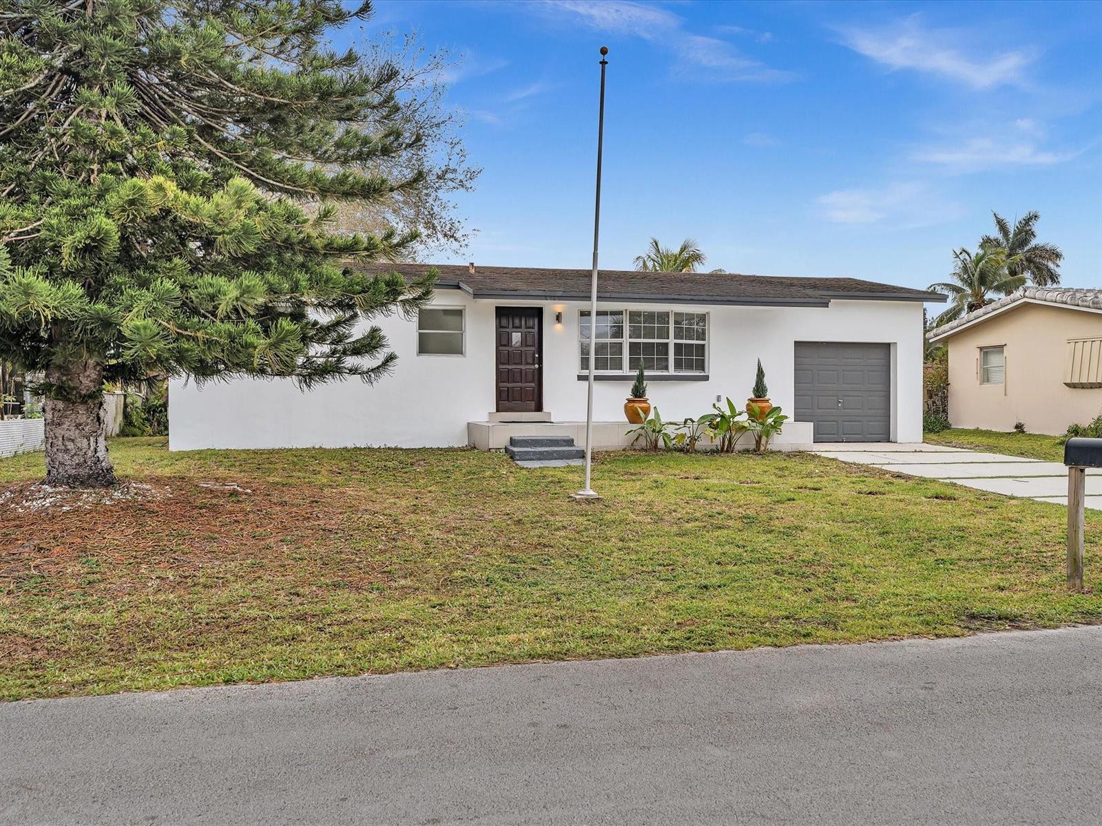 5710 SW 54th Court, Davie FL 33314 photo 4