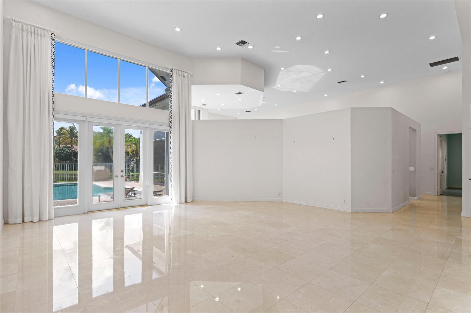 19230 Fox Landing Drive, Boca Raton FL 33434 photo 5