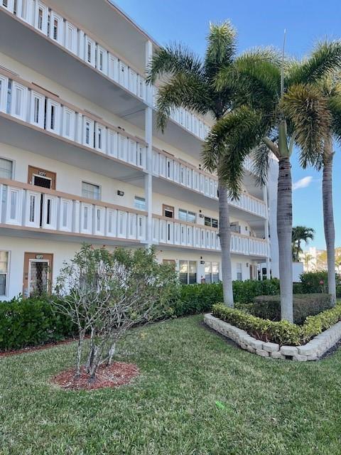 2075 Cornwall D # 2075, Boca Raton FL 33434