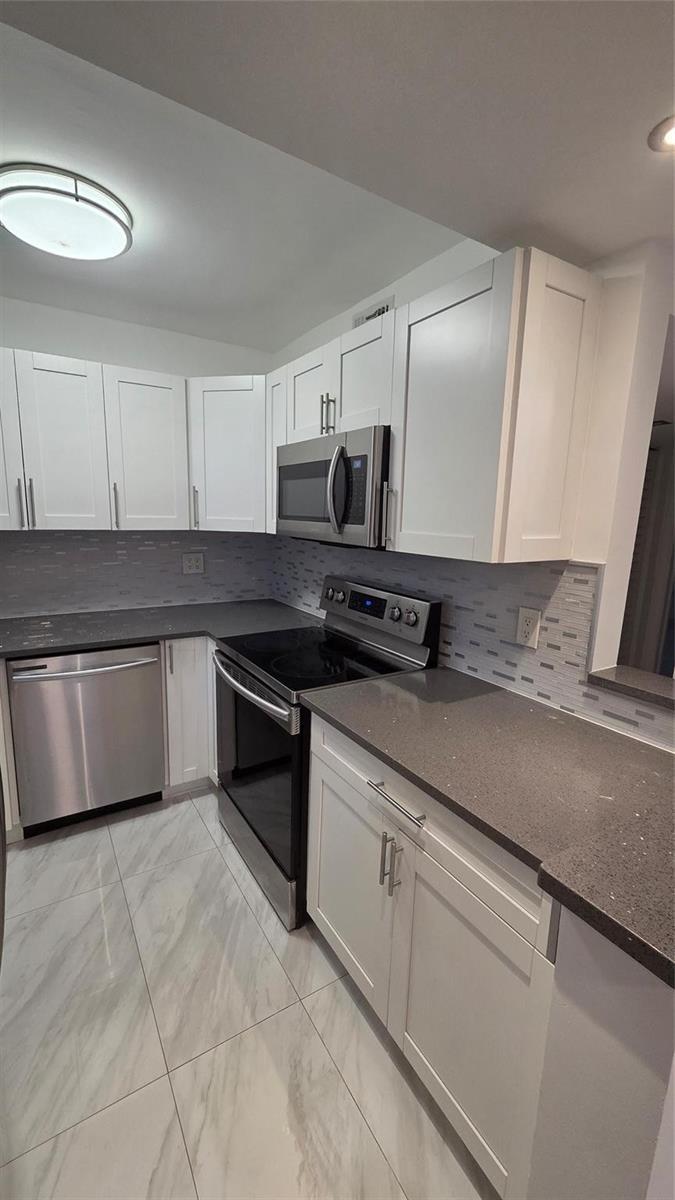 5375 SW 40th Avenue # 105, Fort Lauderdale FL 33314 photo 2