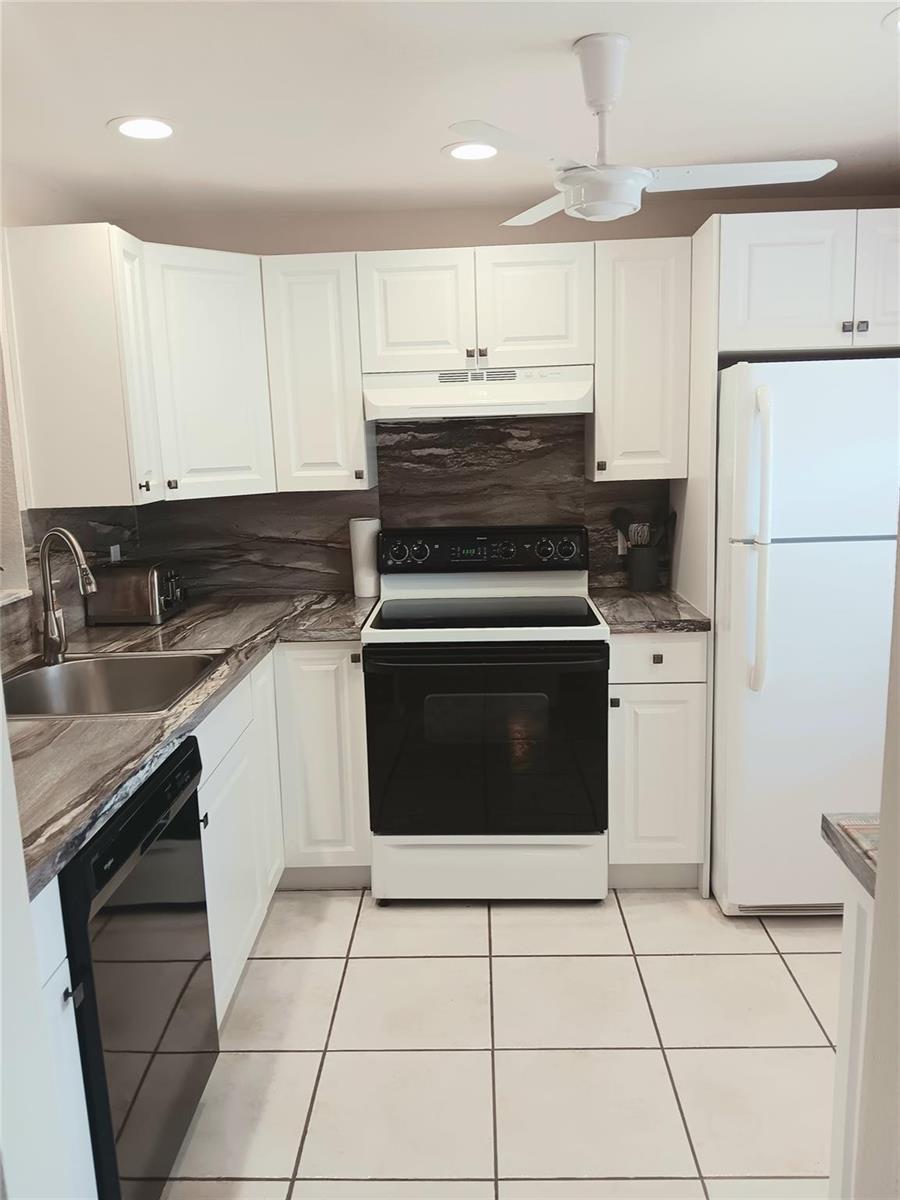 1035 Country Club Drive # 206, Margate FL 33063 photo 5