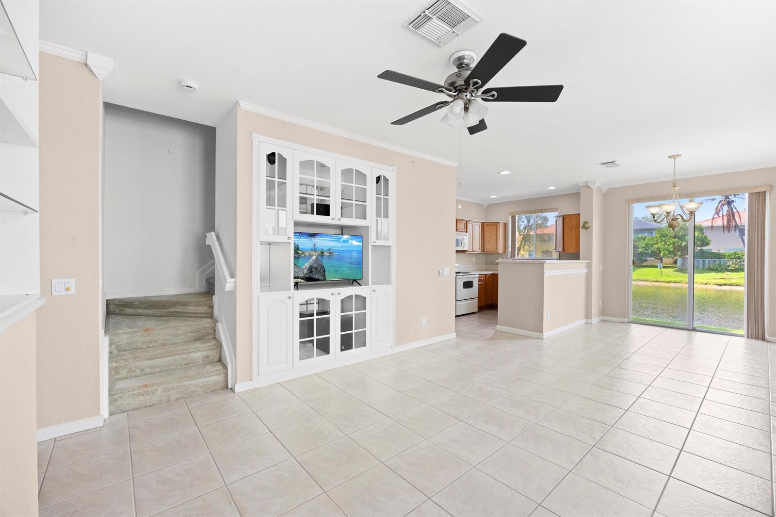 3069 Laurel Ridge Circle, Riviera Beach FL 33404 photo 4
