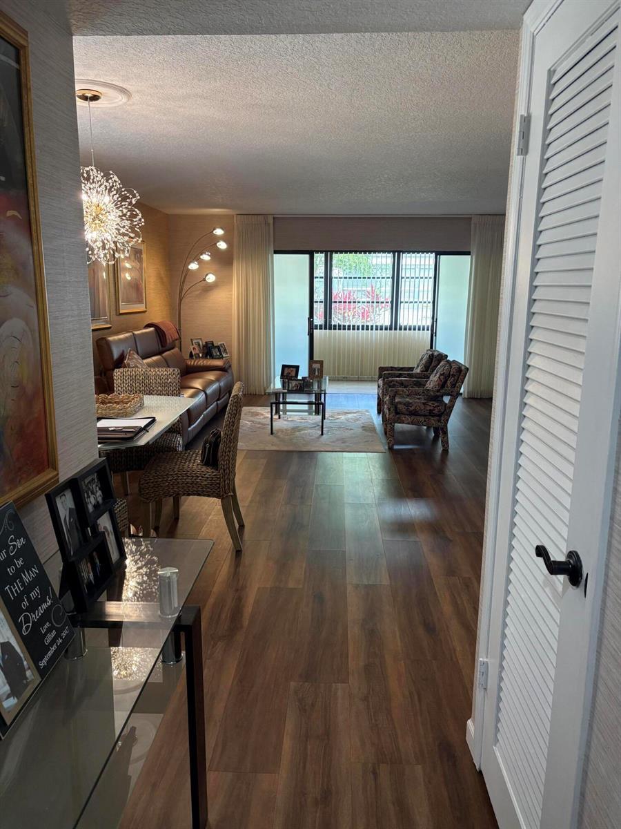 157 Capri D, Delray Beach FL 33484 photo 3